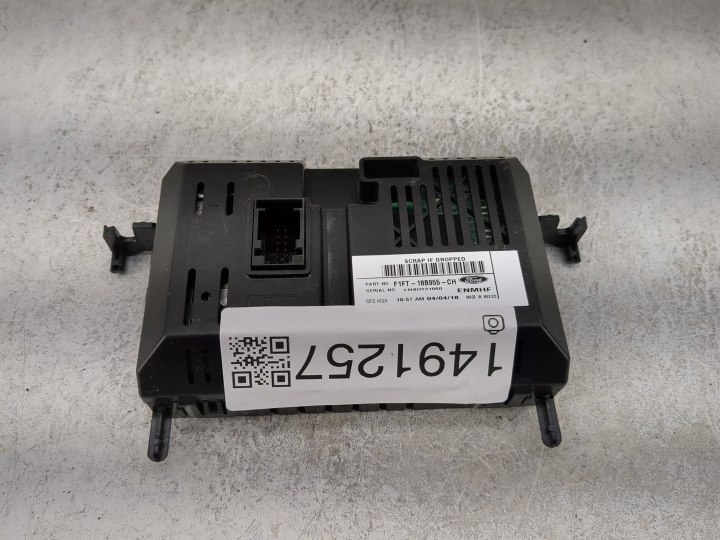 2017-2019 Ford Escape Information Display Screen 1491257 - Oemusedautoparts1.com