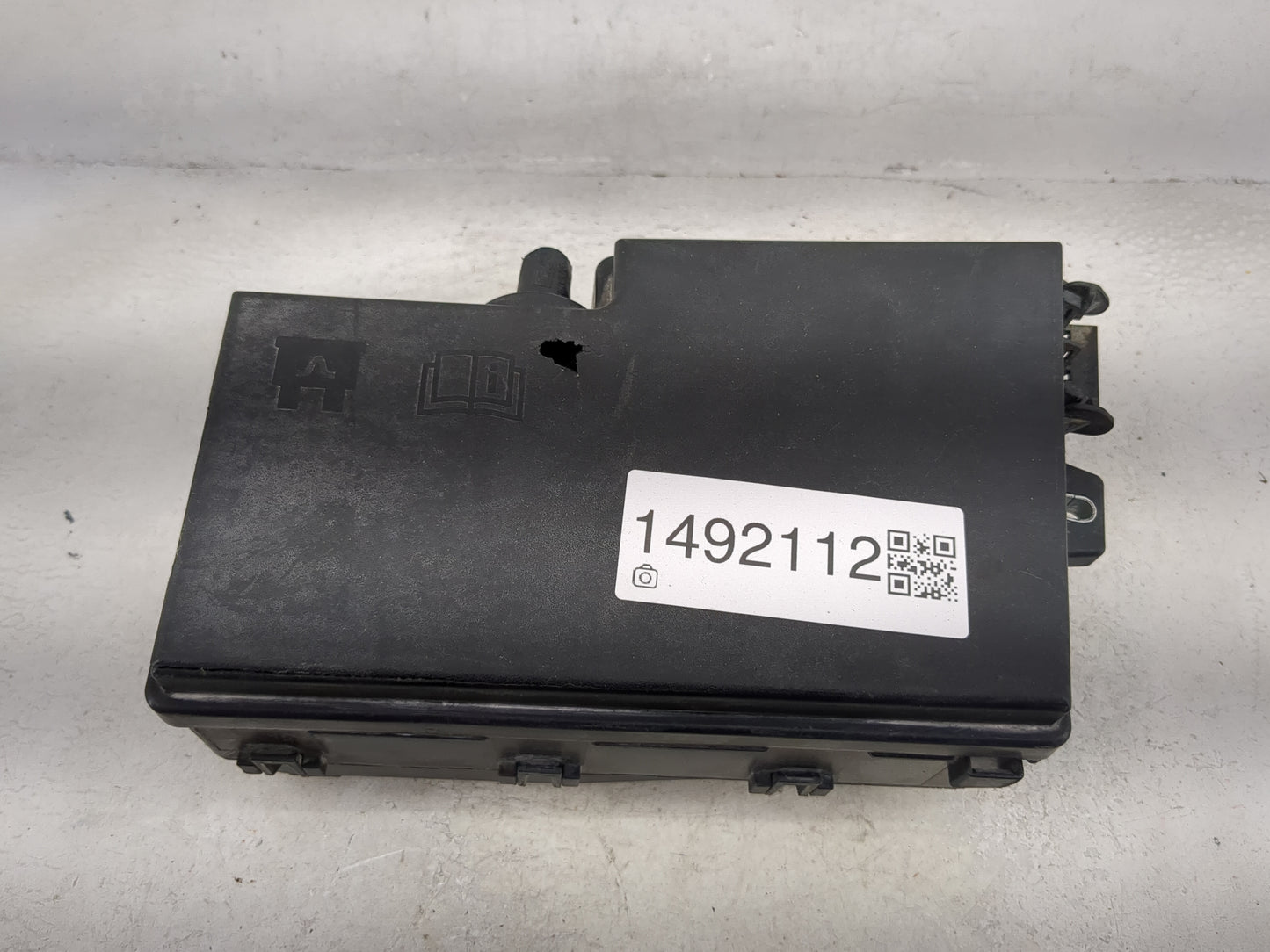 2018 Ford Escape Fusebox Fuse Box Panel Relay Module P/N:GJ7T-14A076-BA 8U2T-14B192-BA Fits OEM Used Auto Parts - Oemusedaut