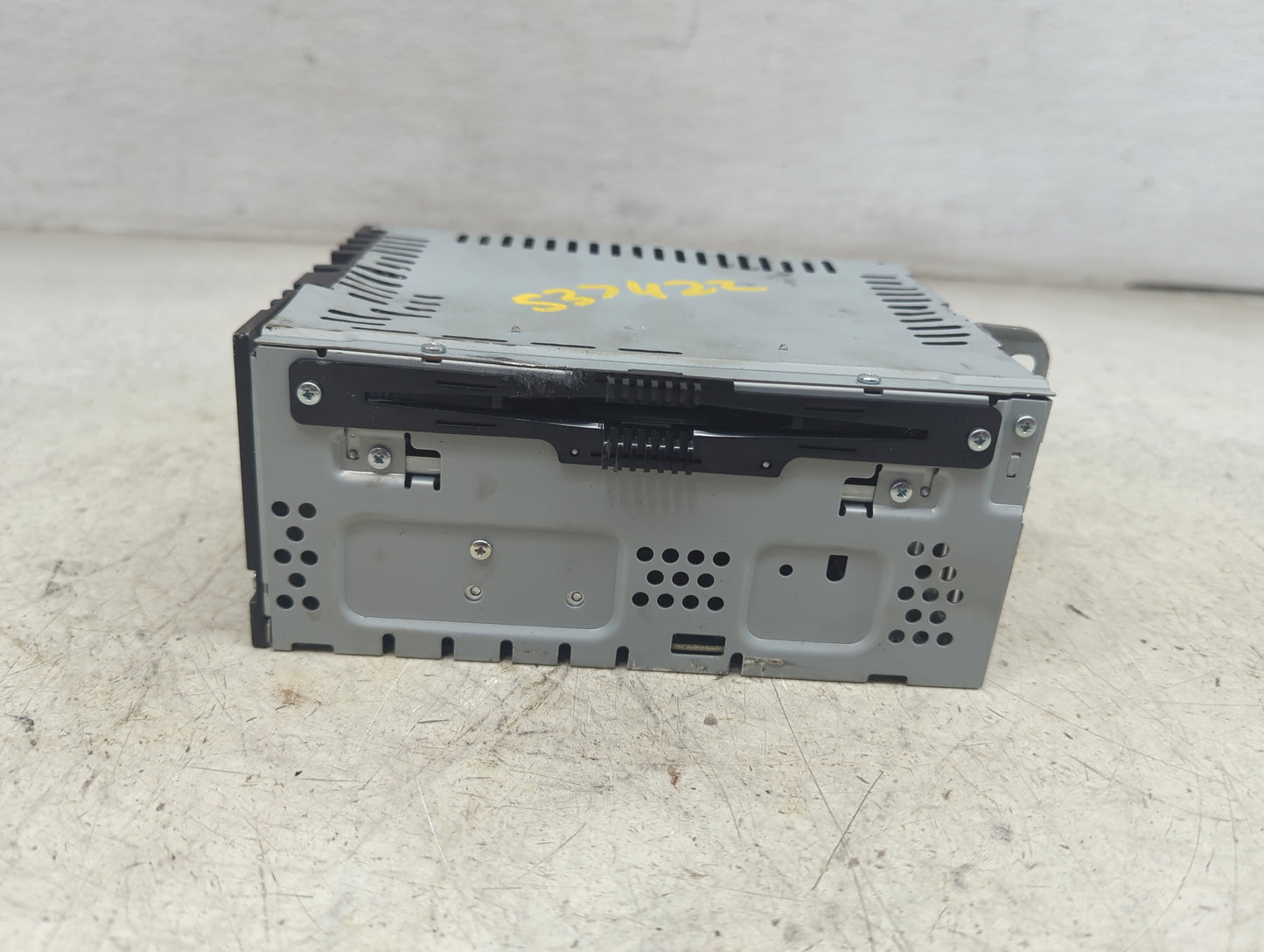 2017-2019 Ford Escape Radio AM FM Cd Player Receiver Replacement P/N:GJ5T-19C107-DD CQ-CJ36N24MC Fits Fits 2017 2018 2019 OE