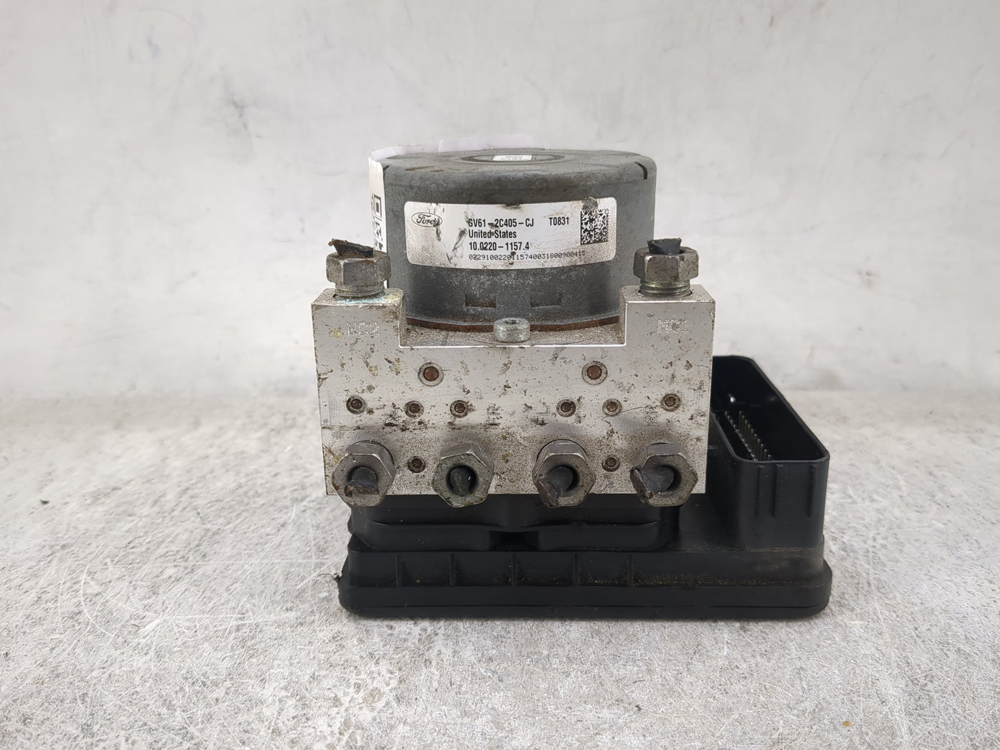 2017-2019 Ford Escape ABS Pump Control Module Replacement P/N:GV61-2C405-CJ Fits Fits 2017 2018 2019 OEM Used Auto Parts - O