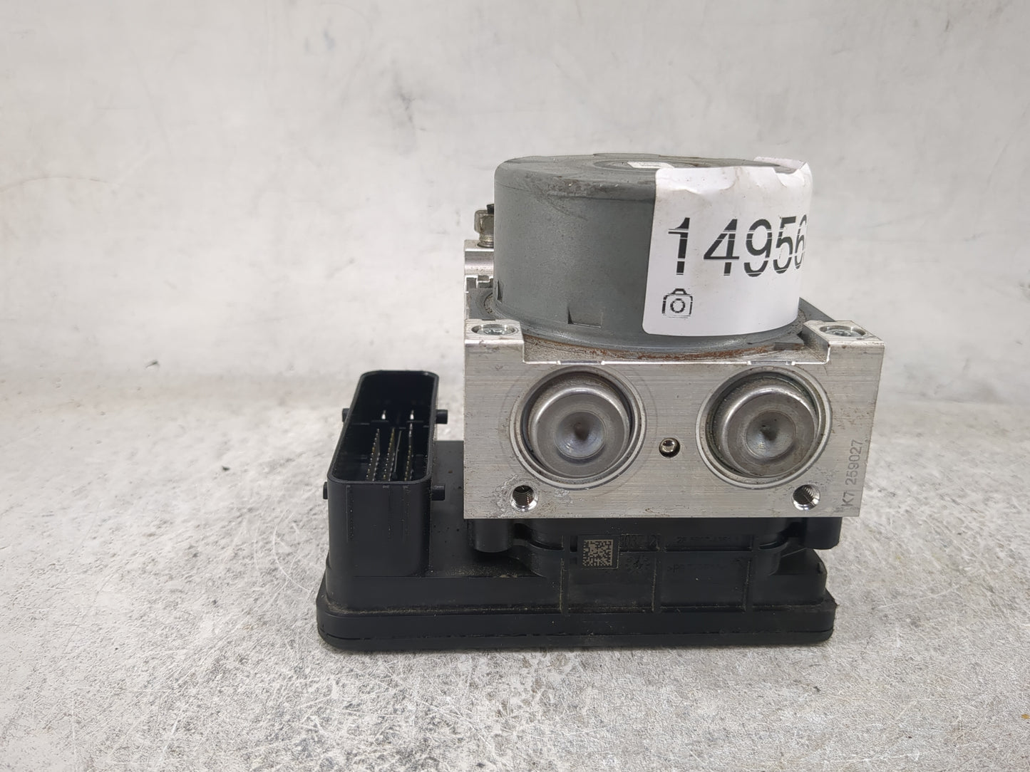 2017-2019 Ford Escape ABS Pump Control Module Replacement P/N:GV61-2C405-CJ Fits Fits 2017 2018 2019 OEM Used Auto Parts - O