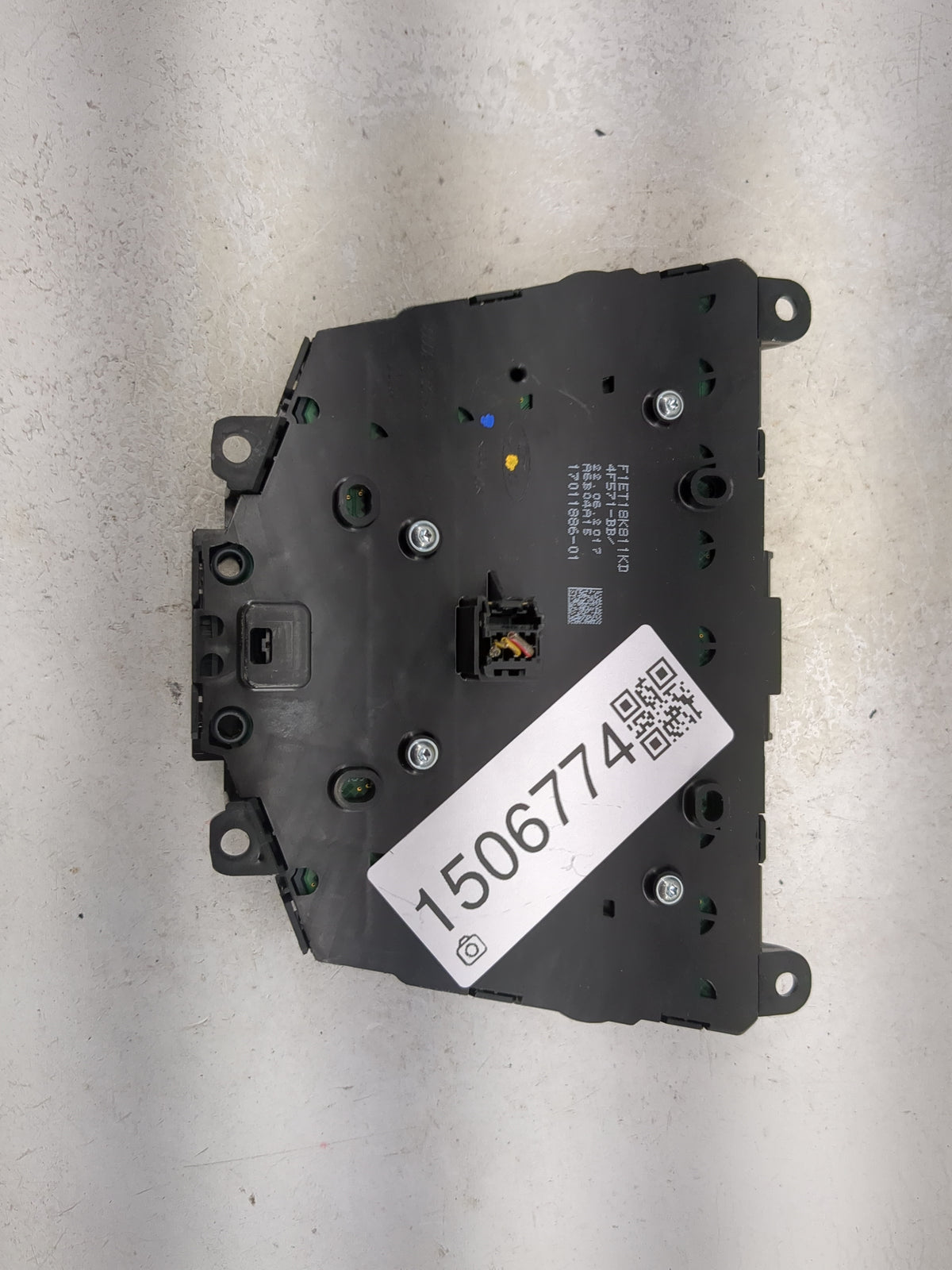 2017-2019 Ford Escape Radio Control Panel 1506774 - Oemusedautoparts1.com