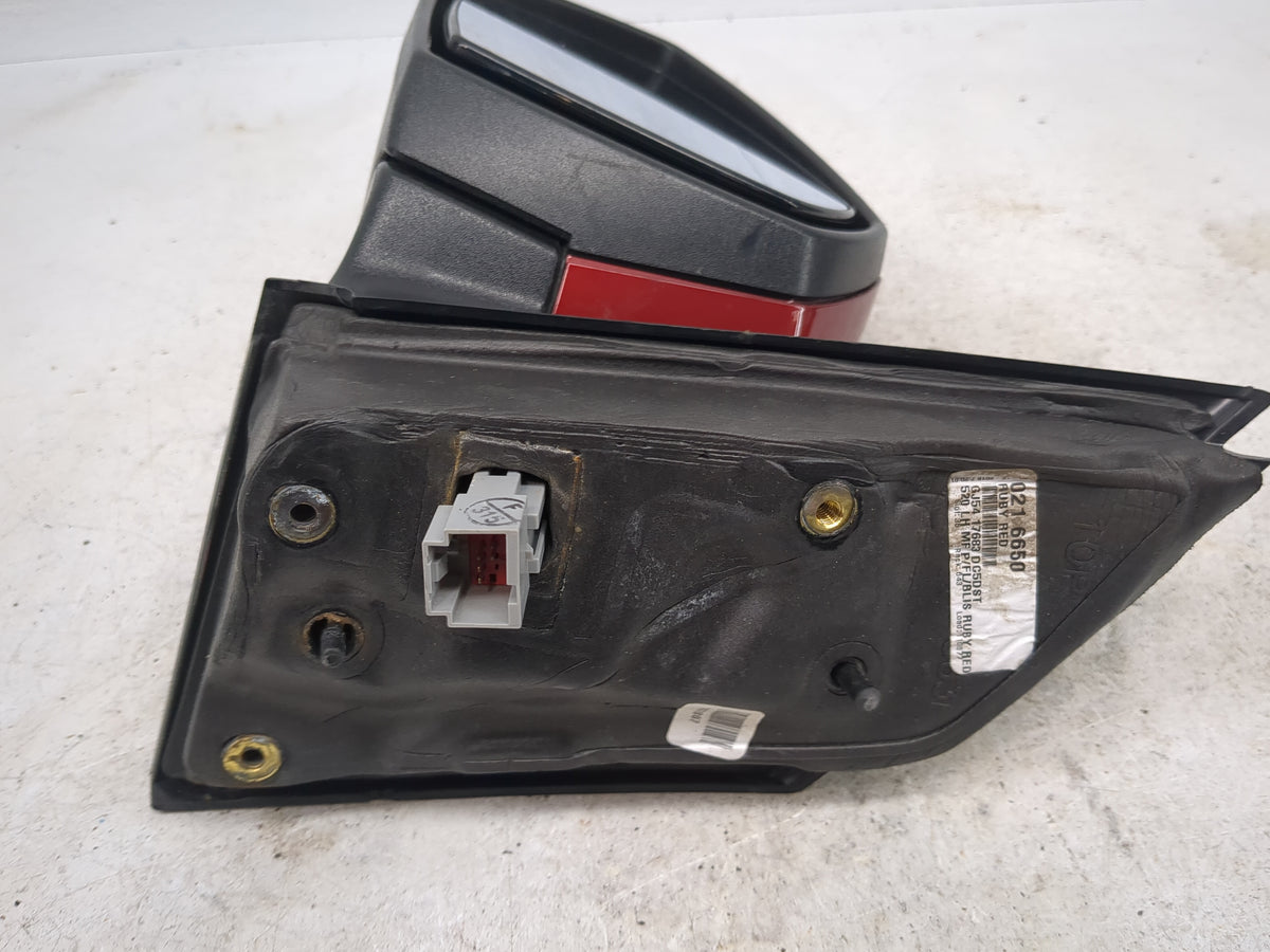2017-2019 Ford Escape Driver Side View Mirror - Left Door Mirror OEM Used - Oemusedautoparts1.com