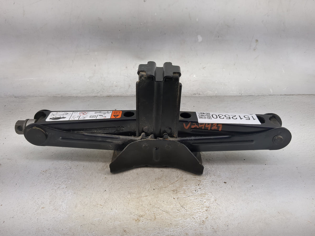 2018 Ford Escape Spare Scissor Car Jack 1512530 - Oemusedautoparts1.com