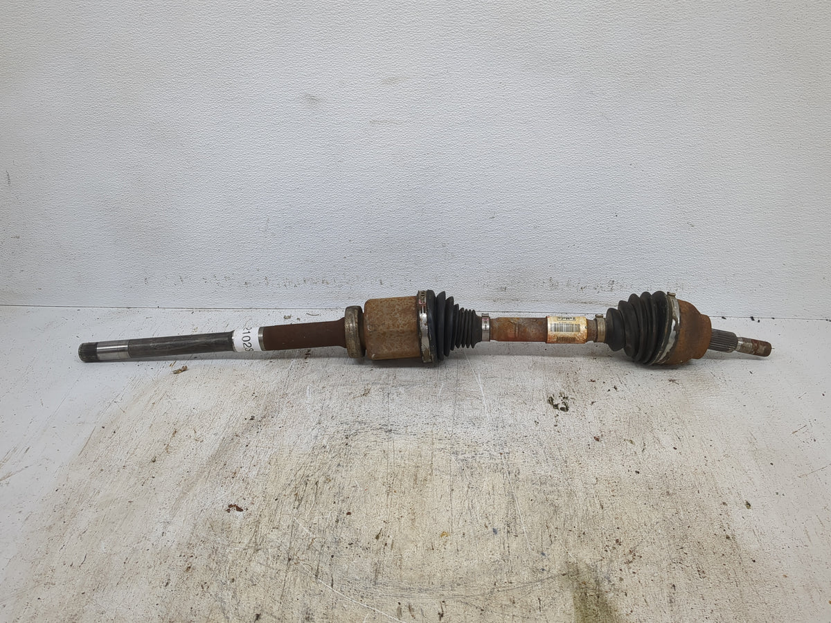2013-2019 Ford Escape Axle Shaft Front Passenger Cv C/v 1521023 - Oemusedautoparts1.com