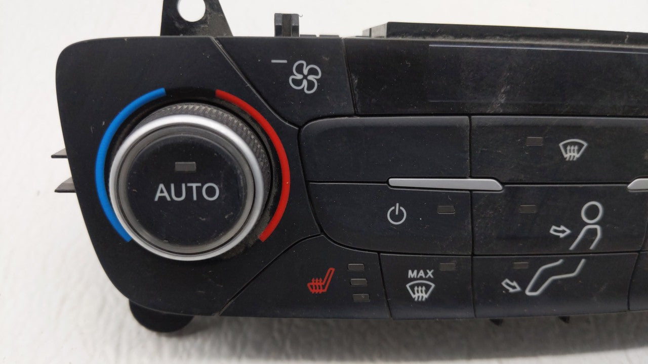 2018-2019 Ford Escape Climate Control Module Temperature AC/Heater Replacement P/N:GJ5T-18C612-CJ GJ5T-18C612-CH Fits OEM Us