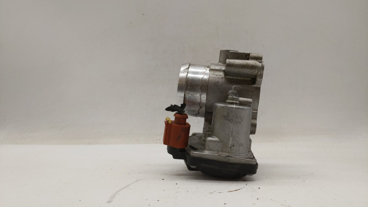 2017-2019 Ford Escape Throttle Body P/N:DS7G-9F991-BB DS7G-9E991-BB, DS7G-9F991-CA Fits Fits 2014 2015 2016 2017 2018 2019 O