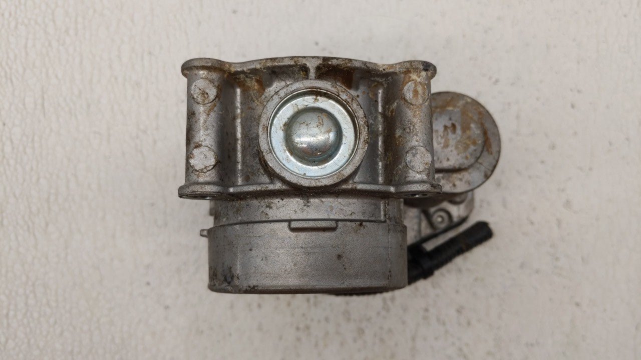 2013-2019 Ford Escape Throttle Body P/N:DS7E-9F991-AK DS7E-9F991-AD Fits Fits 2013 2014 2015 2016 2017 2018 2019 2020 OEM Us