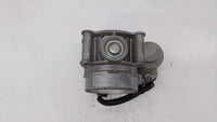 2013-2019 Ford Escape Throttle Body P/N:DS7E-9F991-AK DS7E-9F991-AD Fits Fits 2013 2014 2015 2016 2017 2018 2019 2020 OEM Us