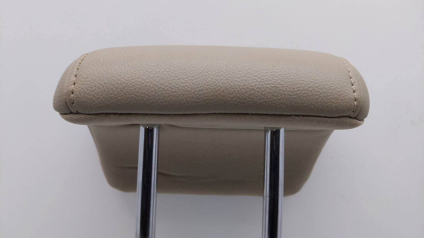 2016-2019 Ford Escape Headrest Head Rest Rear Center Seat Fits Fits 2016 2017 2018 2019 OEM Used Auto Parts - Oemusedautopar