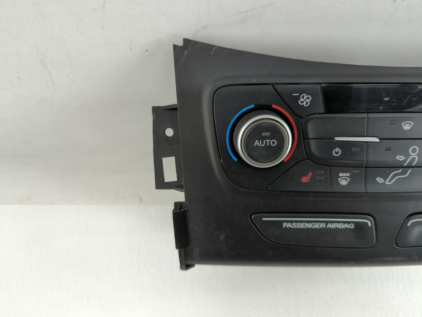 2018-2019 Ford Escape Climate Control Module Temperature AC/Heater Replacement P/N:GJ5T-18C612-CJ GJ5T-18C612-CH Fits OEM Us