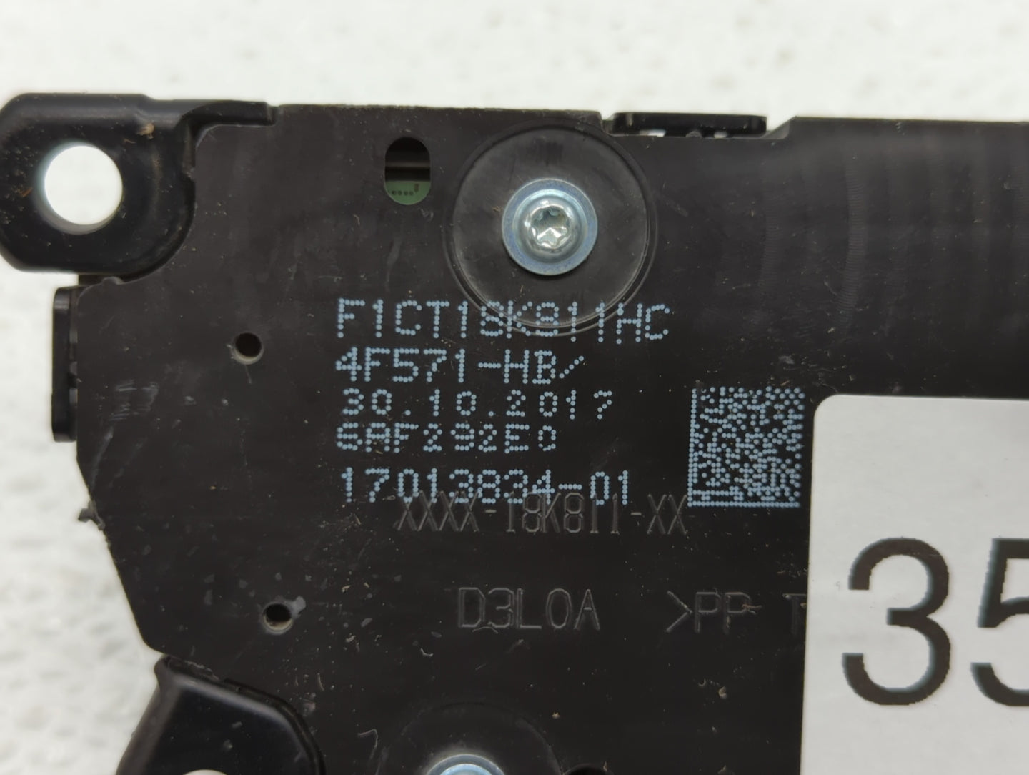 2018 Ford Escape Climate Control Module Temperature AC/Heater Replacement P/N:F1CT18K811HC Fits Fits 2019 OEM Used Auto Part