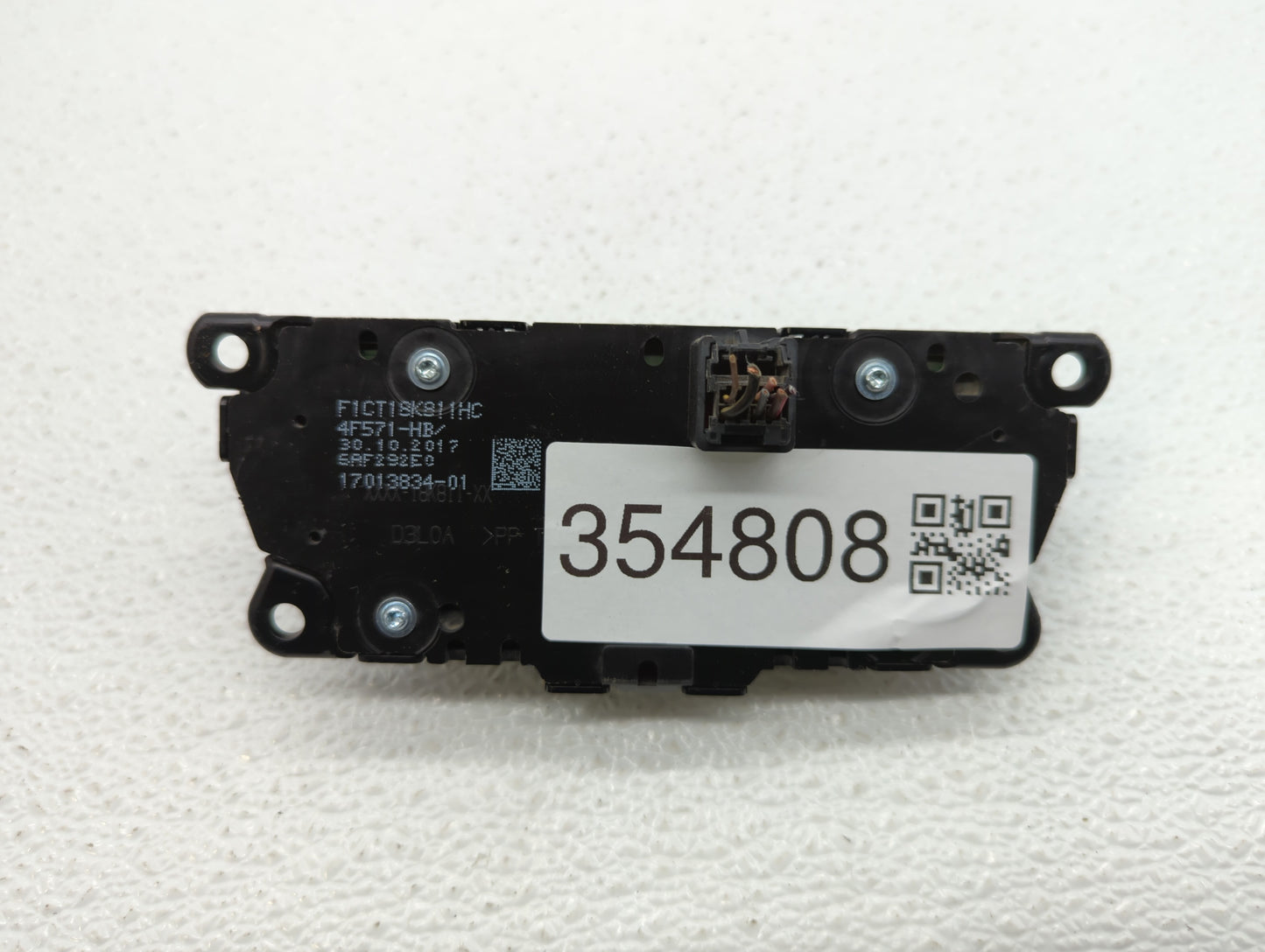 2018 Ford Escape Climate Control Module Temperature AC/Heater Replacement P/N:F1CT18K811HC Fits Fits 2019 OEM Used Auto Part