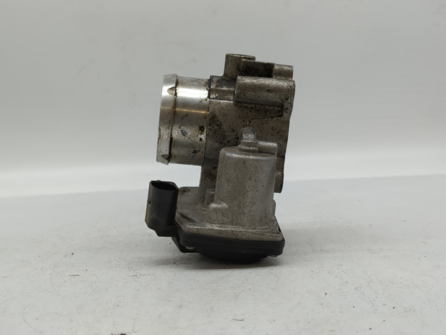 2017-2019 Ford Escape Throttle Body P/N:50989011 DS7G-9F991-BB, DS7G-9E991-BB Fits Fits 2014 2015 2016 2017 2018 2019 OEM Us