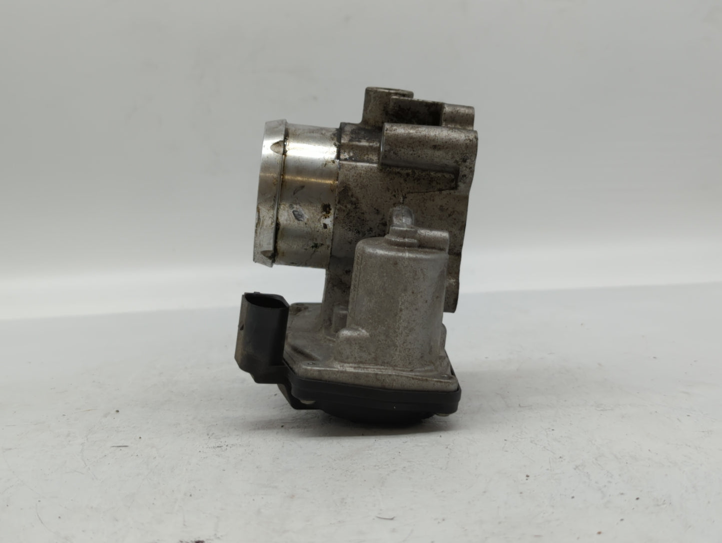 2017-2019 Ford Escape Throttle Body P/N:50989011 DS7G-9F991-BB, DS7G-9E991-BB Fits Fits 2014 2015 2016 2017 2018 2019 OEM Us