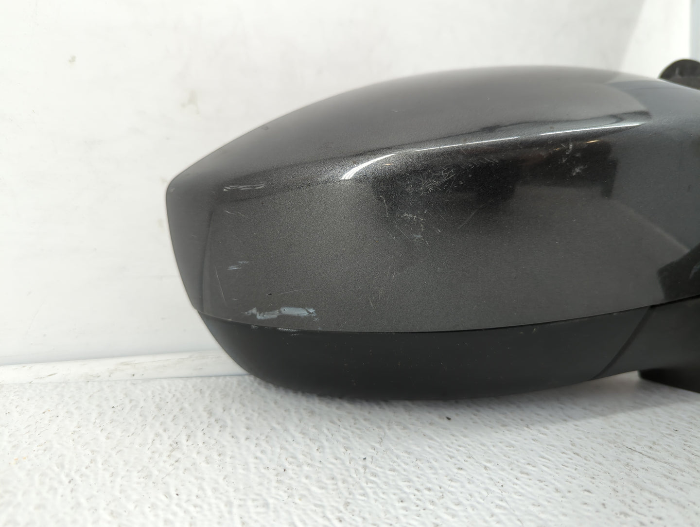 2017-2019 Ford Escape Driver Side View Mirror - Left Door Mirror OEM Used - Oemusedautoparts1.com