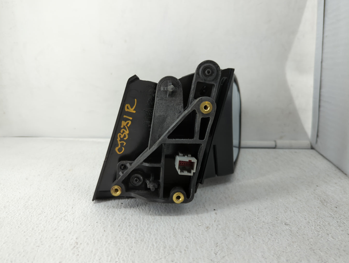 2017-2019 Ford Escape Driver Side View Mirror - Left Door Mirror OEM Used - Oemusedautoparts1.com