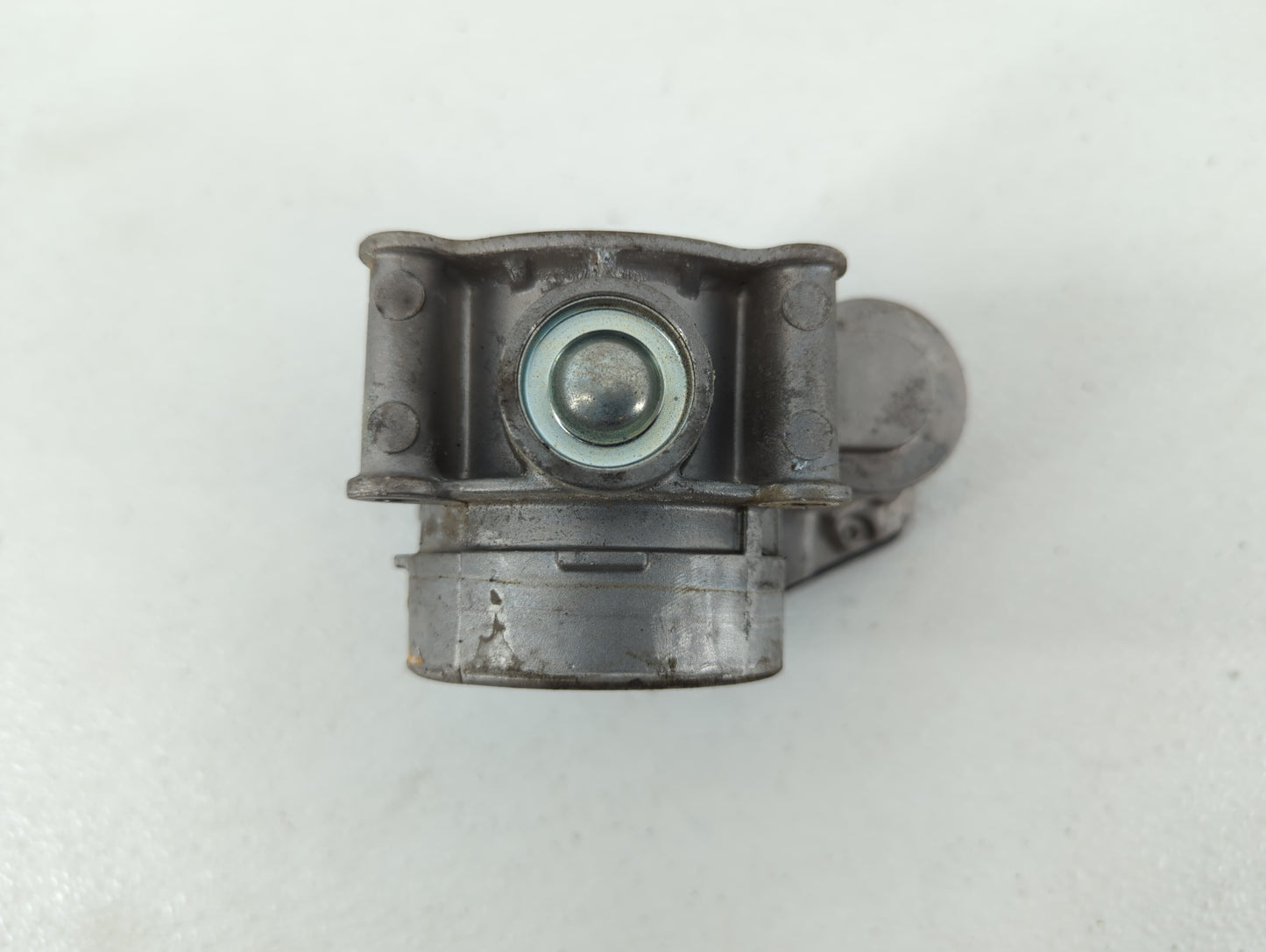 2013-2019 Ford Escape Throttle Body P/N:DS7E-9F991-AK DS7E-9F991-AD Fits Fits 2013 2014 2015 2016 2017 2018 2019 2020 OEM Us