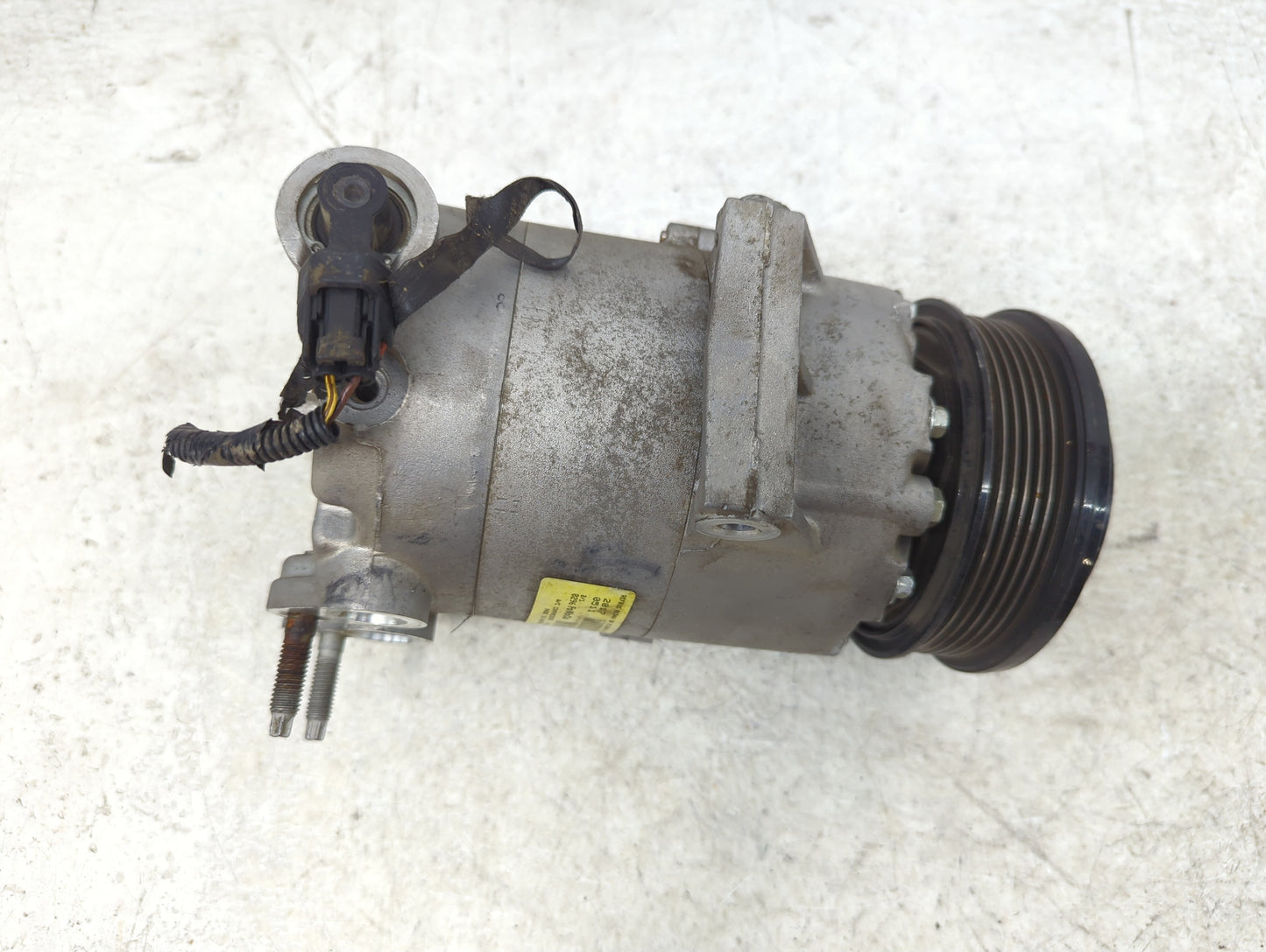 2017-2019 Ford Escape Air Conditioning A/c Ac Compressor Oem - Oemusedautoparts1.com
