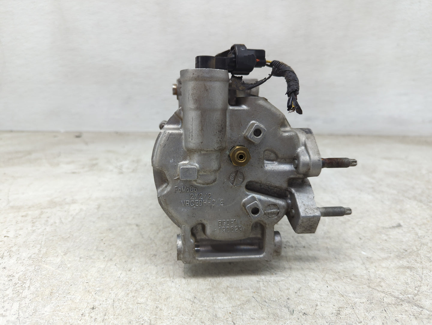 2017-2019 Ford Escape Air Conditioning A/c Ac Compressor Oem - Oemusedautoparts1.com