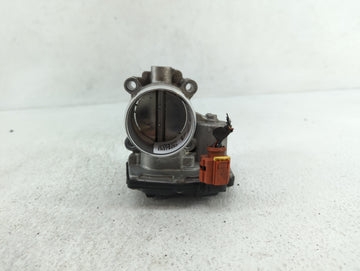 2017-2019 Ford Escape Throttle Body P/N:B18 205 4613 DS7G-9F991-CA Fits Fits 2014 2015 2016 2017 2018 2019 OEM Used Auto Par