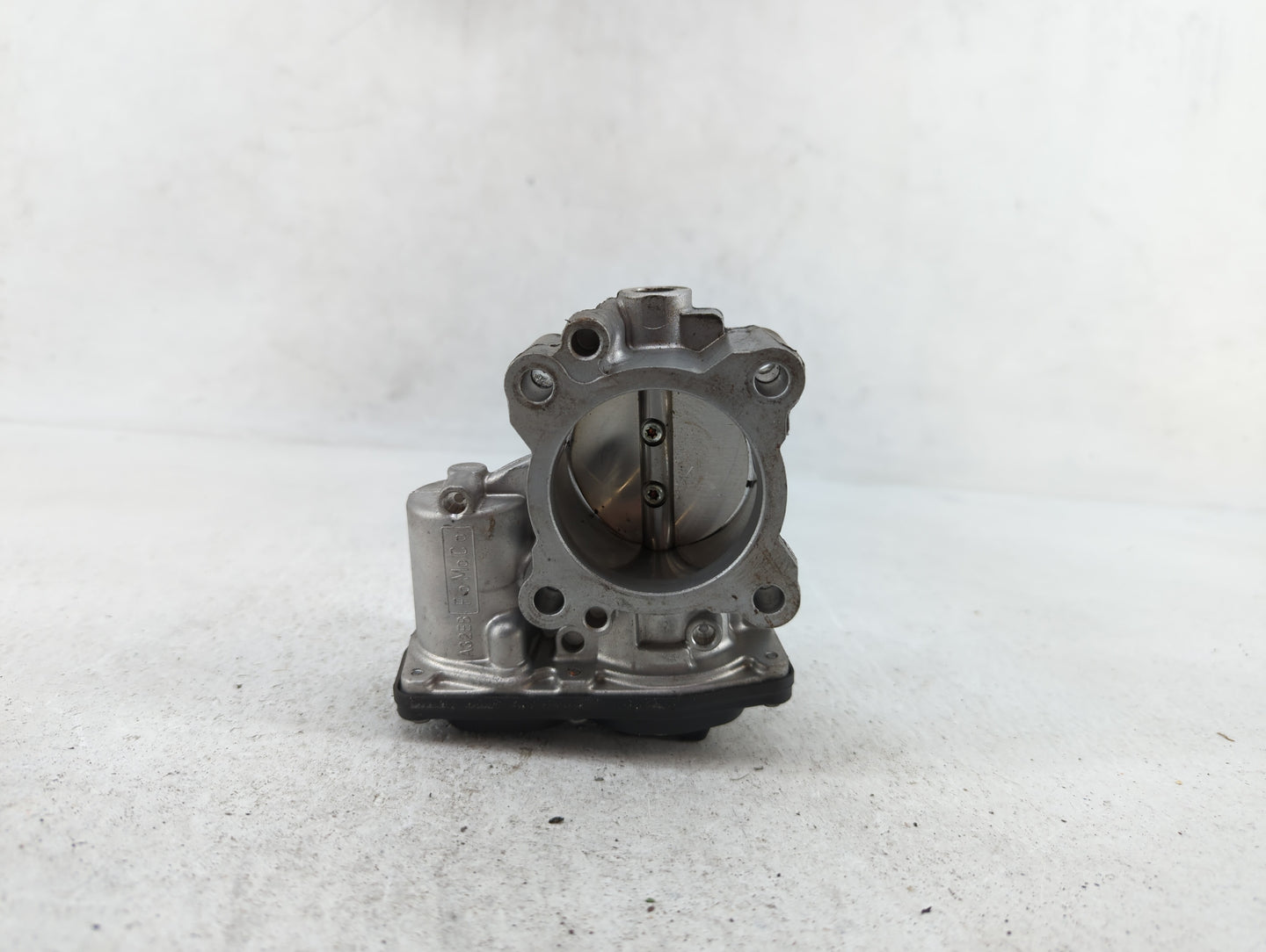 2017-2019 Ford Escape Throttle Body P/N:DS7G-9F991-CA Fits Fits 2014 2015 2016 2017 2018 2019 OEM Used Auto Parts - Oemuseda
