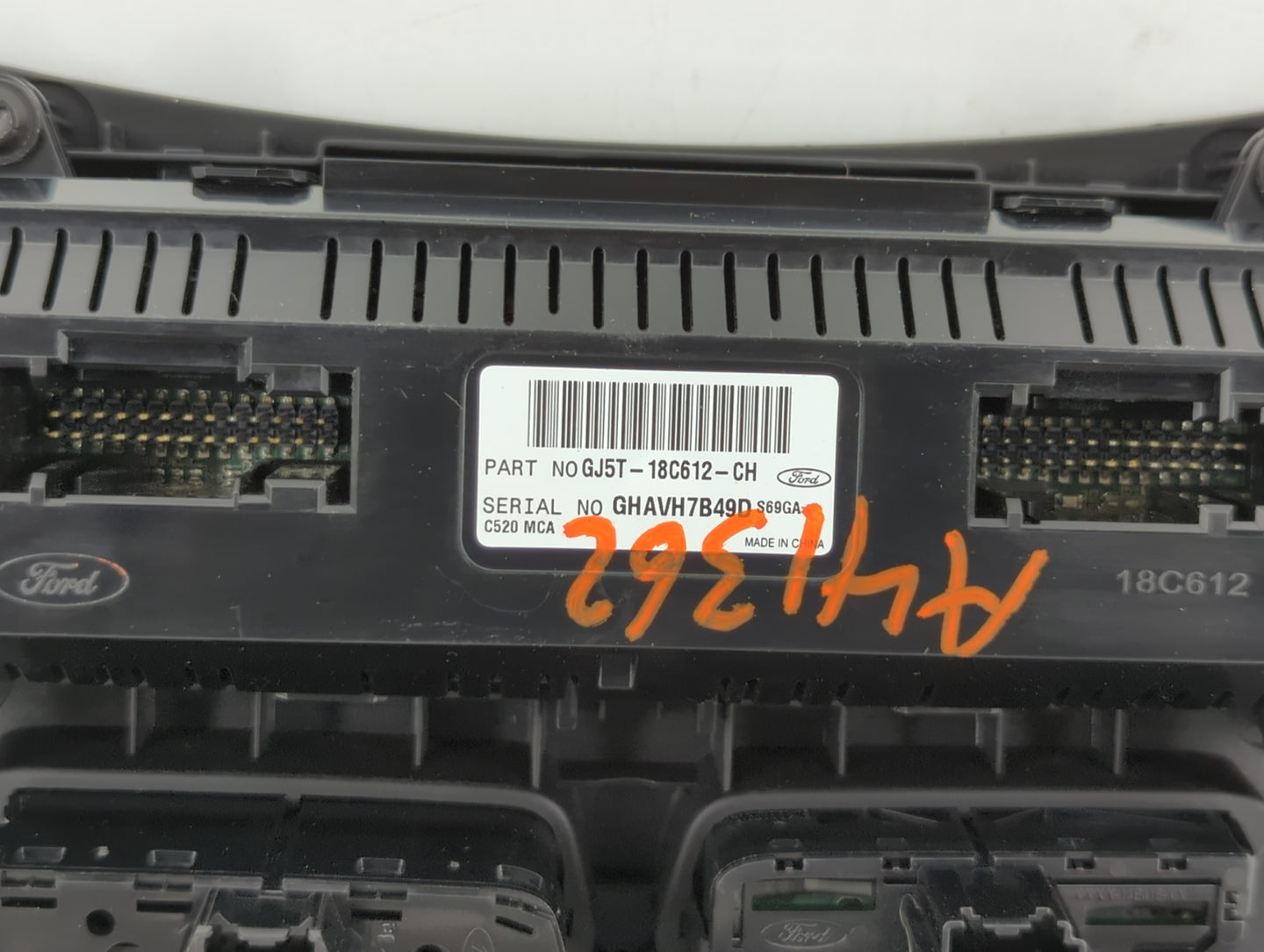 2018-2019 Ford Escape Climate Control Module Temperature AC/Heater Replacement P/N:GJ5T-18C612-CJ GJ5T-18C612-CH Fits OEM Us