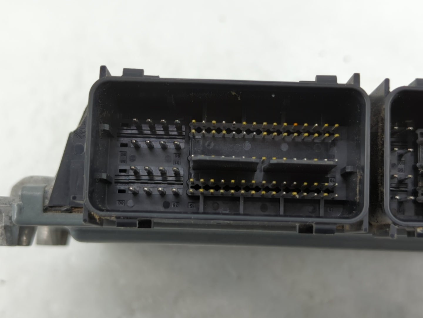2017-2019 Ford Escape PCM Engine Control Computer ECU ECM PCU OEM P/N:FV6A-12B684-AB HJ5A-12A650-MA Fits Fits 2017 2018 2019