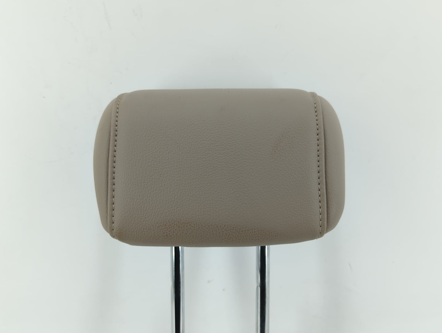 2016-2019 Ford Escape Headrest Head Rest Front Driver Passenger Seat Fits Fits 2016 2017 2018 2019 OEM Used Auto Parts - Oem