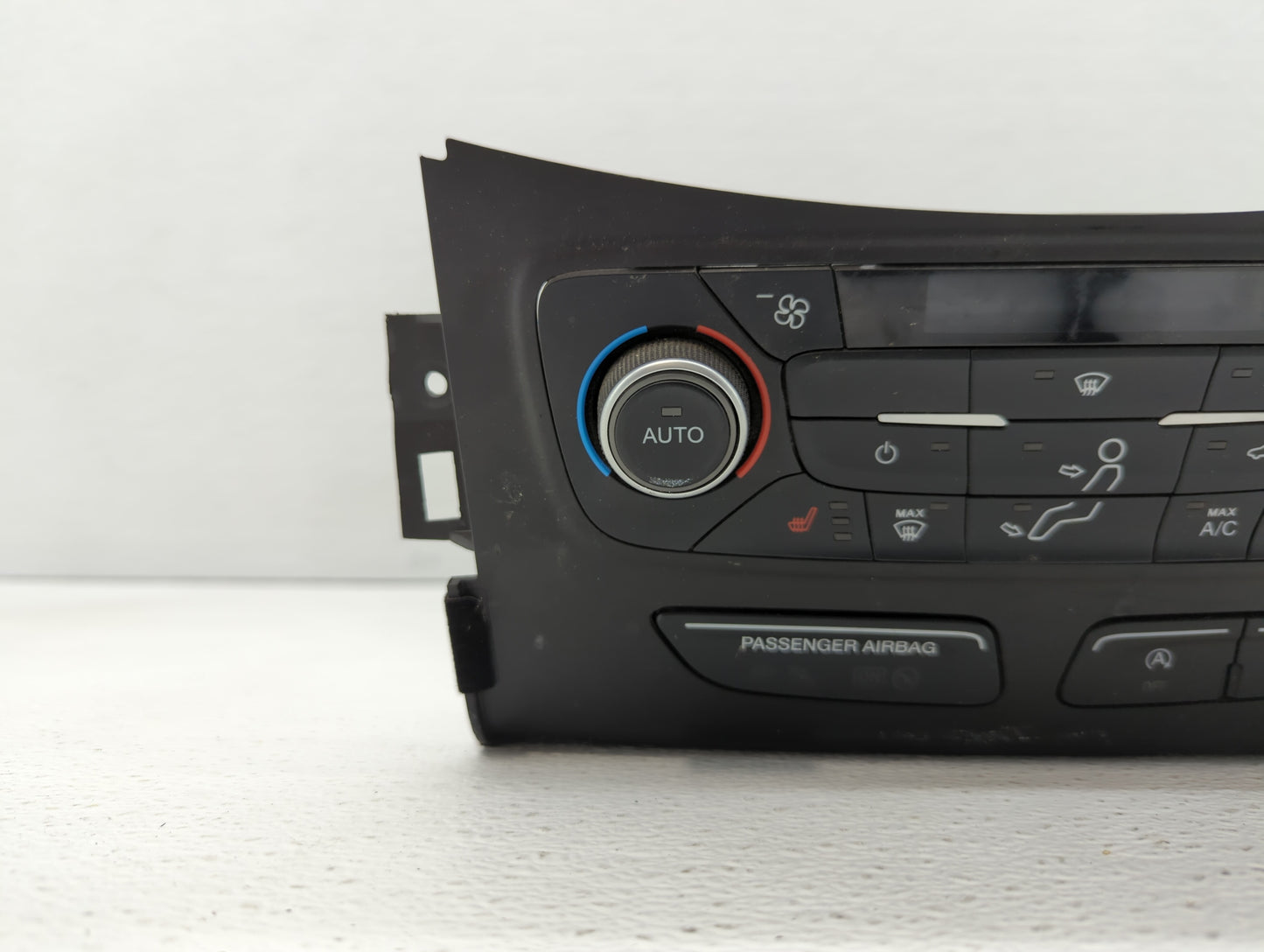 2018-2019 Ford Escape Climate Control Module Temperature AC/Heater Replacement P/N:GJ5T-18C612-CJ GJ5T-18C612-CH Fits OEM Us