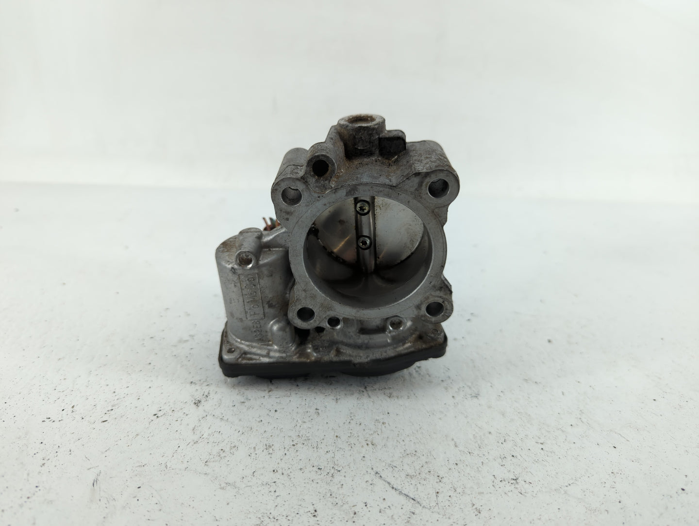 2017-2019 Ford Escape Throttle Body P/N:DS7G-9F991-BB DS7G-9F991-CA Fits Fits 2014 2015 2016 2017 2018 2019 2020 OEM Used Au