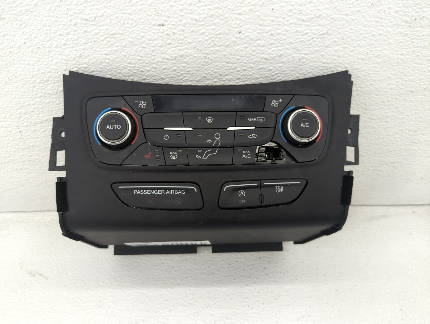 2018-2019 Ford Escape Climate Control Module Temperature AC/Heater Replacement P/N:GJ5T-18C612-CJ GJ5T-18C612-CH Fits OEM Us