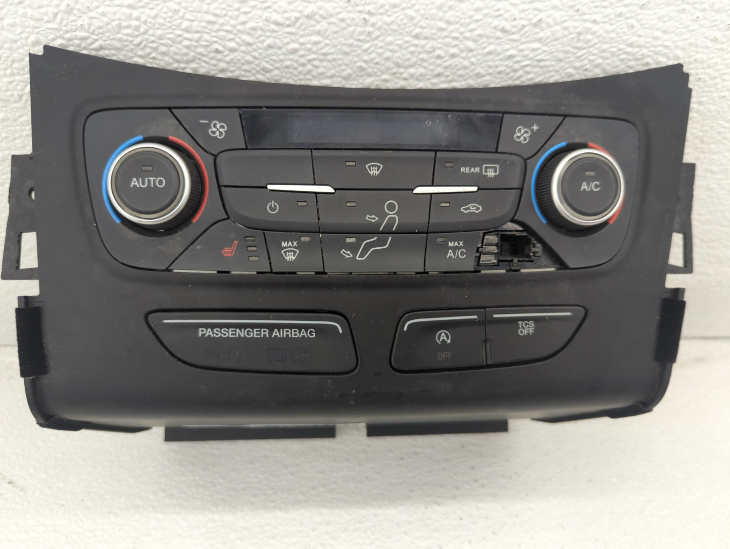 2018-2019 Ford Escape Climate Control Module Temperature AC/Heater Replacement P/N:GJ5T-18C612-CJ GJ5T-18C612-CH Fits OEM Us