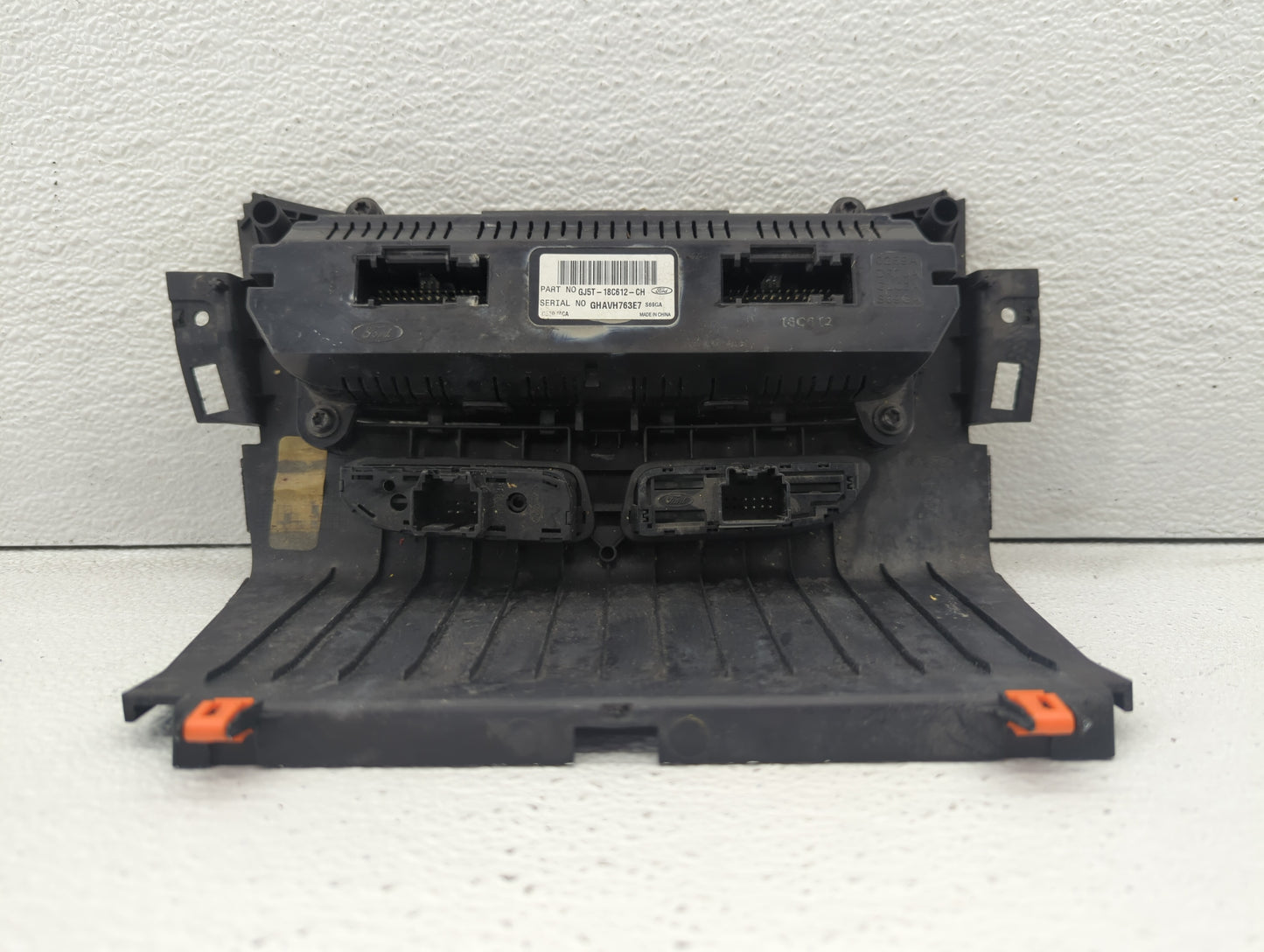 2018-2019 Ford Escape Climate Control Module Temperature AC/Heater Replacement P/N:GJ5T-18C612-CJ GJ5T-18C612-CH Fits OEM Us