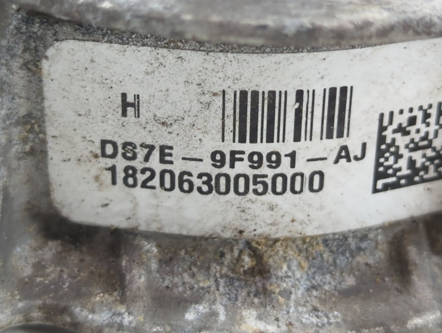 2013-2022 Ford Escape Throttle Body P/N:DS7E-9F991-BB DS7E-9F991-AH Fits Fits 2013 2014 2015 2016 2017 2018 2019 2020 2021 2