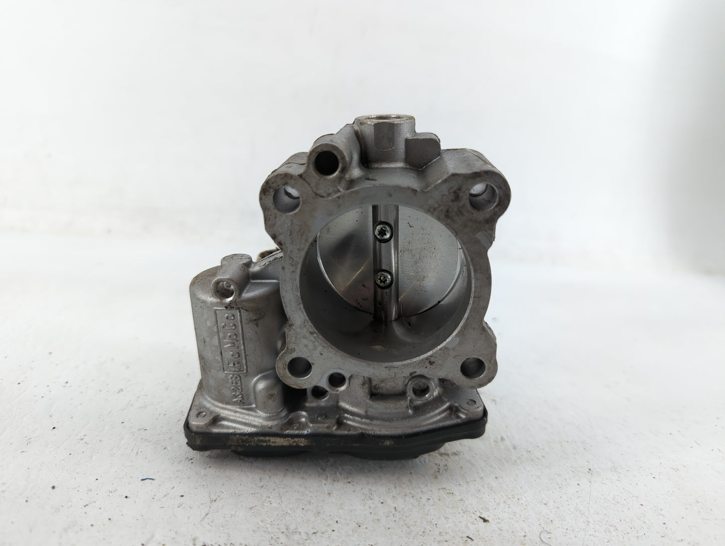 2017-2019 Ford Escape Throttle Body P/N:DS7G-9F991-BB DS7G-9F991-CA Fits Fits 2014 2015 2016 2017 2018 2019 2020 OEM Used Au