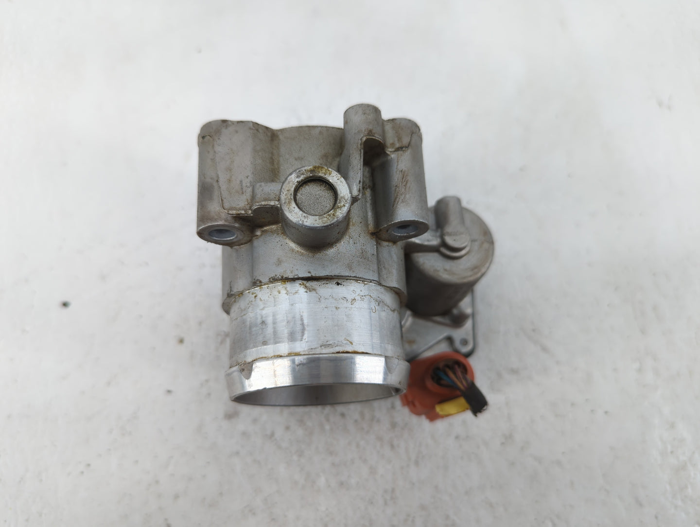 2017-2019 Ford Escape Throttle Body P/N:DS7G-9F991-BB DS7G-9F991-CA Fits Fits 2014 2015 2016 2017 2018 2019 2020 OEM Used Au