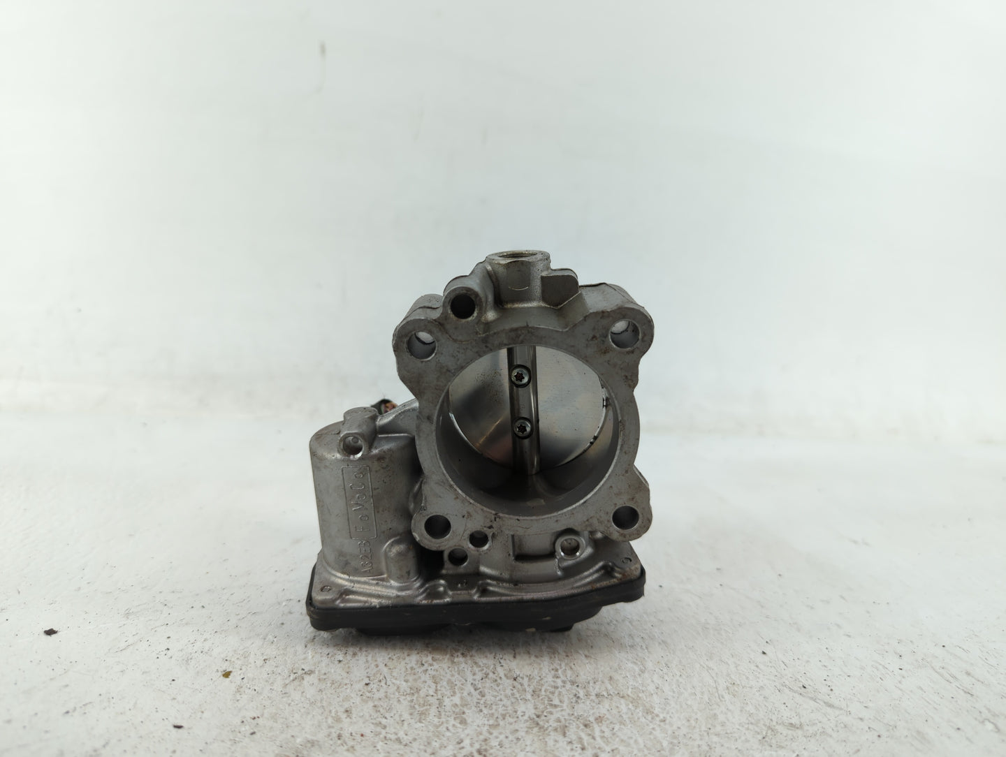 2017-2019 Ford Escape Throttle Body P/N:DS7G-9F991-BB DS7G-9F991-CA Fits Fits 2014 2015 2016 2017 2018 2019 2020 OEM Used Au