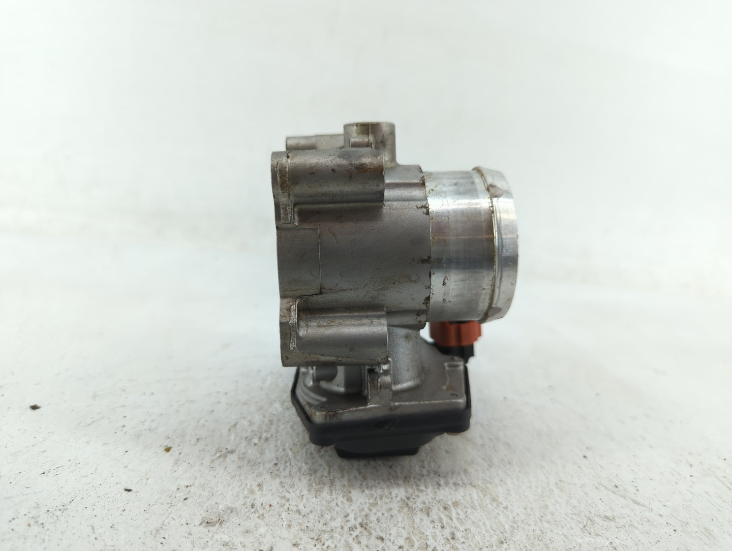 2017-2019 Ford Escape Throttle Body P/N:DS7G-9F991-BB DS7G-9F991-CA Fits Fits 2014 2015 2016 2017 2018 2019 2020 OEM Used Au