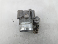 2017-2019 Ford Escape Throttle Body P/N:DS7G-9F991-BB DS7G-9F991-CA Fits Fits 2014 2015 2016 2017 2018 2019 2020 OEM Used Au