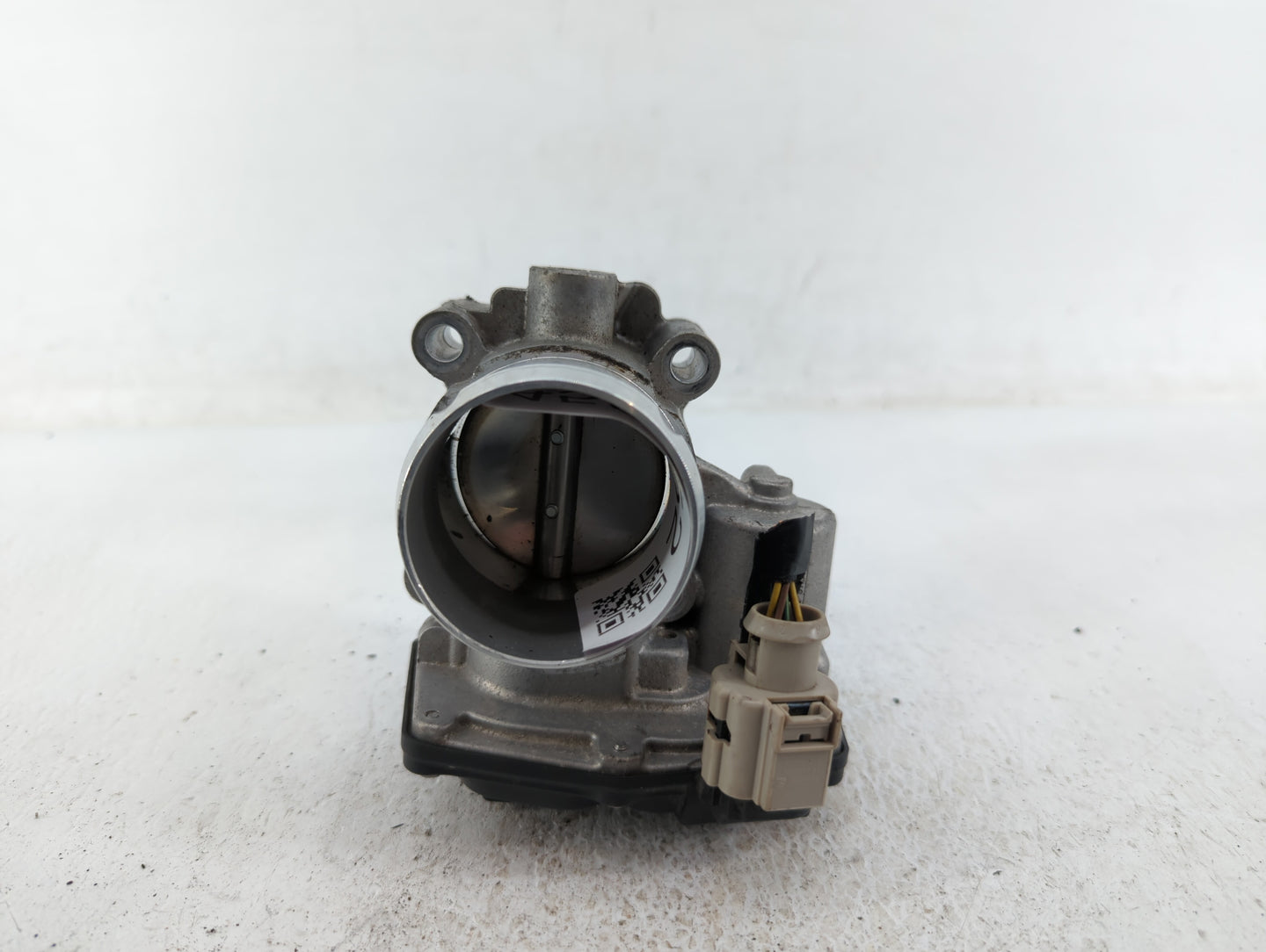 2017-2019 Ford Escape Throttle Body P/N:DS7G-9F991-BB DS7G-9F991-CA Fits Fits 2014 2015 2016 2017 2018 2019 2020 OEM Used Au