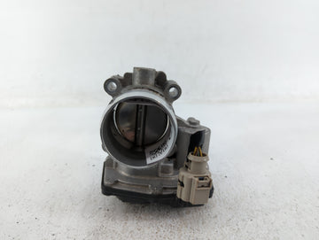 2017-2019 Ford Escape Throttle Body P/N:DS7G-9F991-BB DS7G-9F991-CA Fits Fits 2014 2015 2016 2017 2018 2019 2020 OEM Used Au
