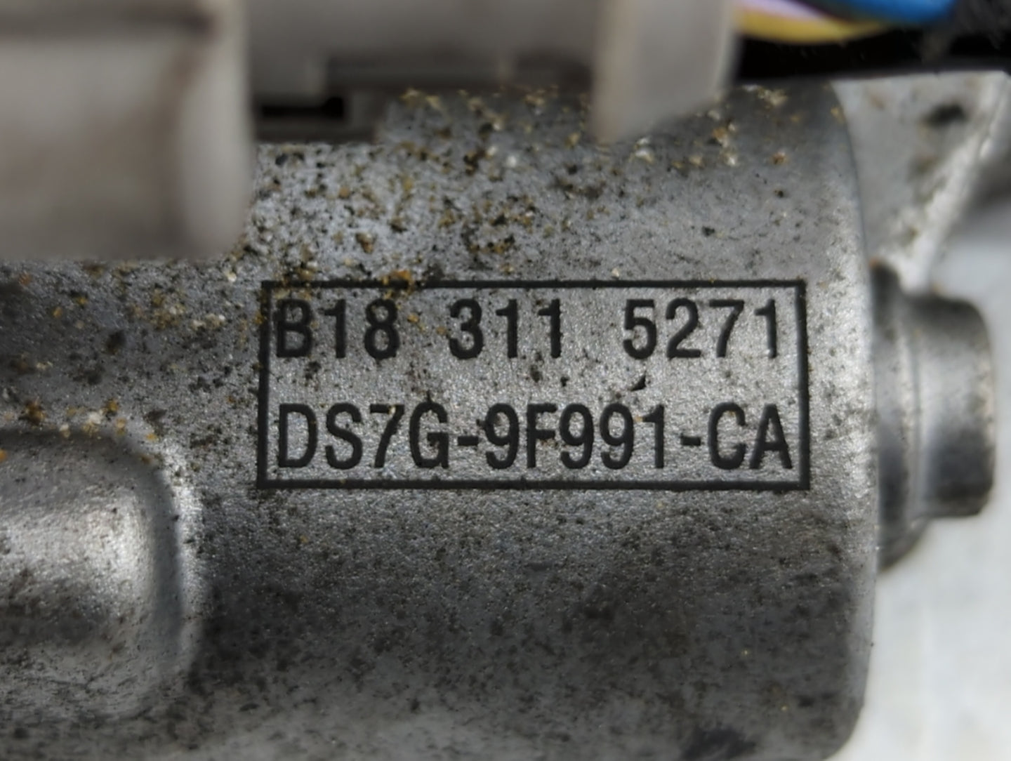2017-2019 Ford Escape Throttle Body P/N:DS7G-9F991-BB DS7G-9F991-CA Fits Fits 2014 2015 2016 2017 2018 2019 2020 OEM Used Au