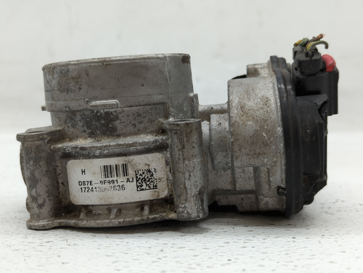 2013-2022 Ford Escape Throttle Body P/N:DS7E-9F991-BB DS7E-9F991-AH Fits Fits 2013 2014 2015 2016 2017 2018 2019 2020 2021 2