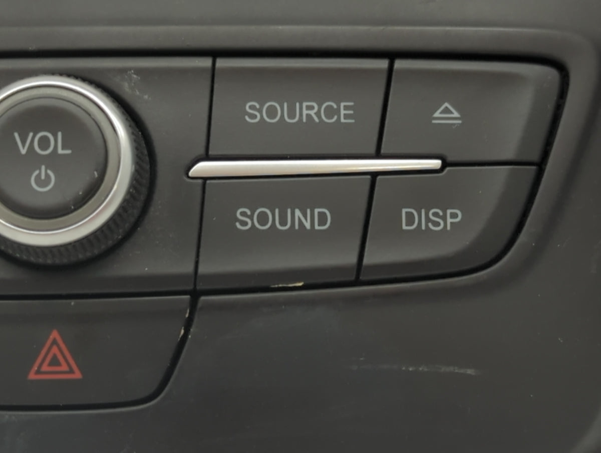 2017-2019 Ford Escape Am Fm Cd Player Radio Receiver 472301 - Oemusedautoparts1.com