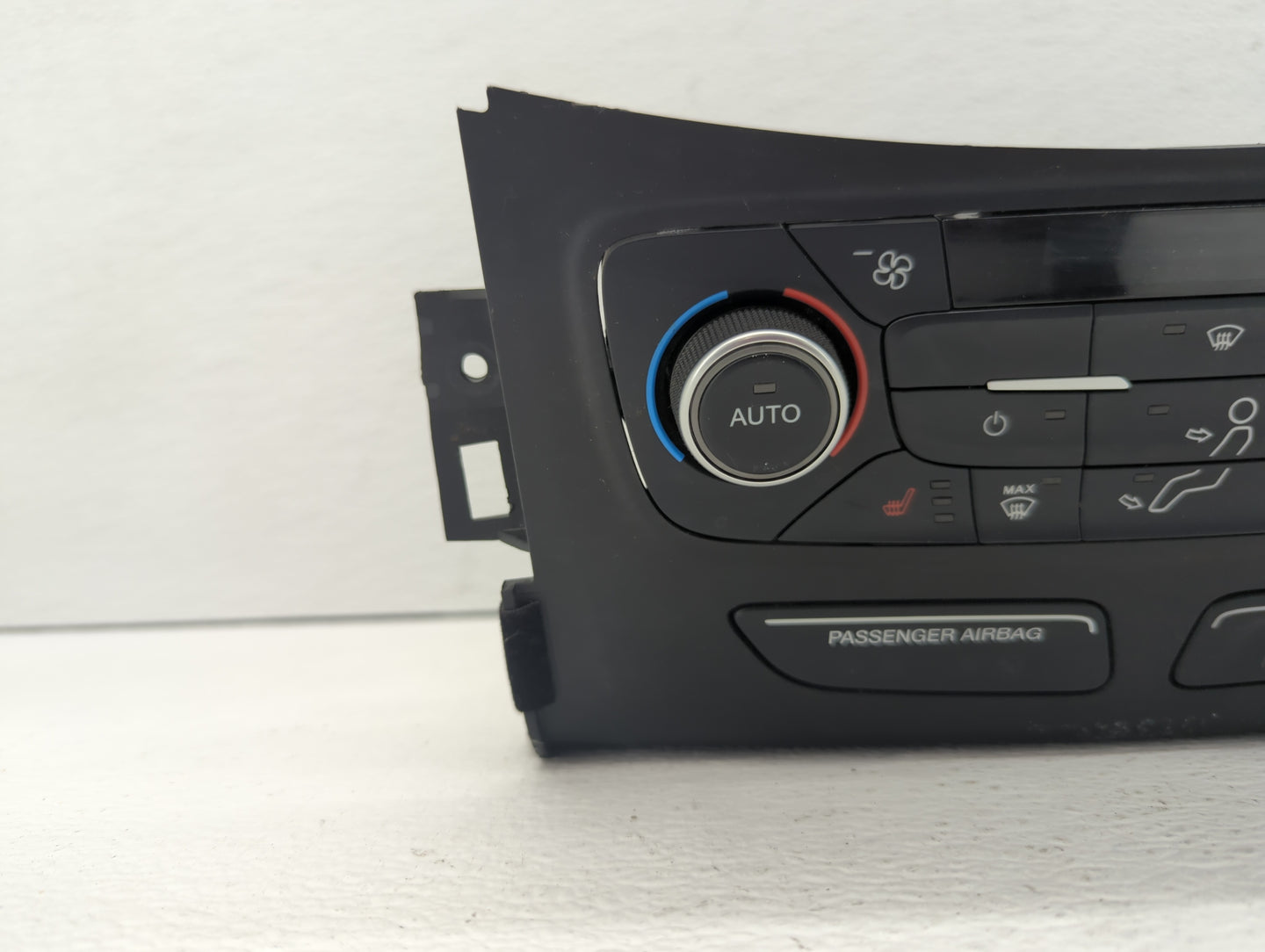 2018-2019 Ford Escape Climate Control Module Temperature AC/Heater Replacement P/N:GJ5T-18C612-CH GJ5T-18C612-CJ Fits OEM Us