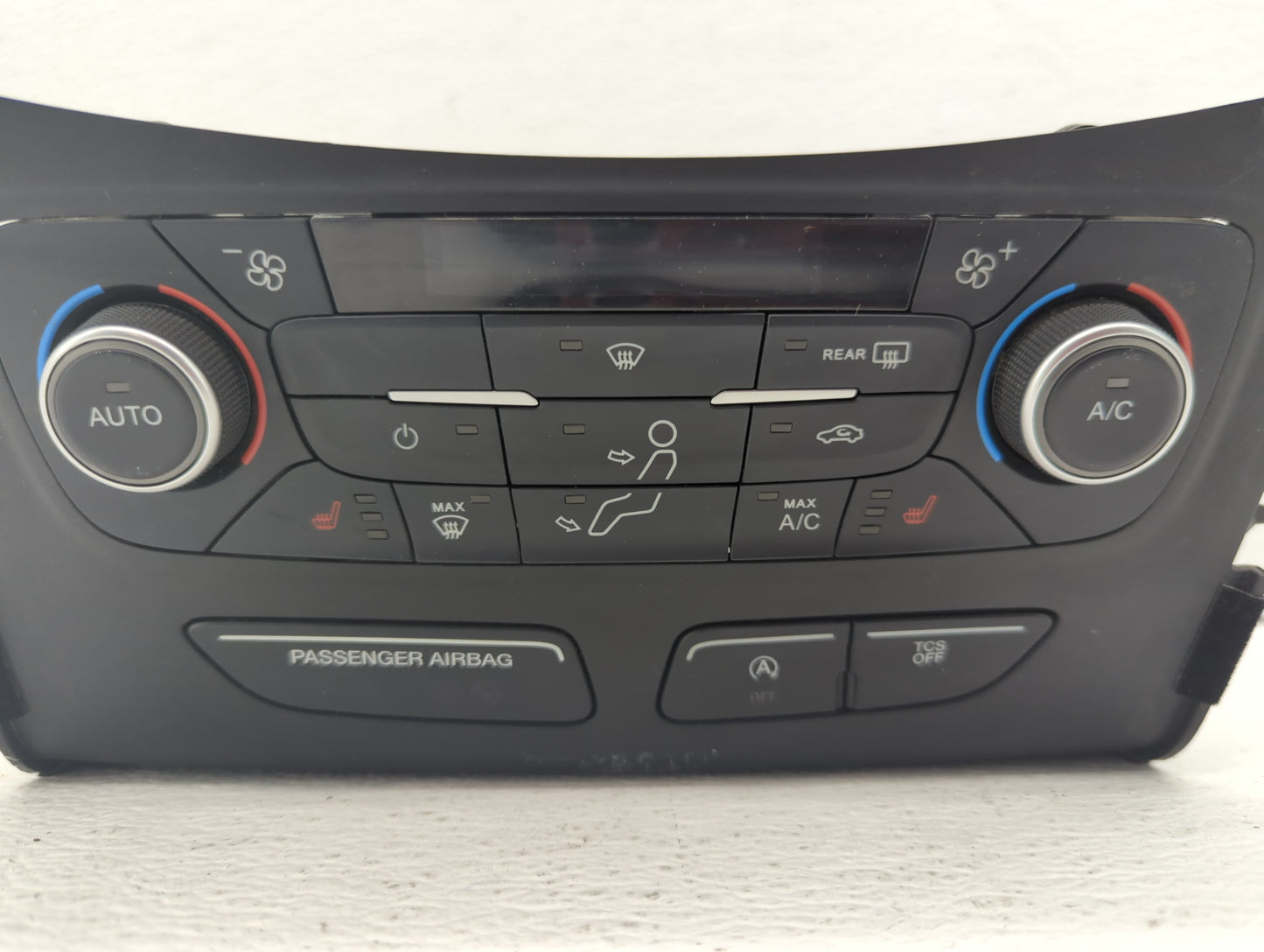 2018-2019 Ford Escape Climate Control Module Temperature AC/Heater Replacement P/N:GJ5T-18C612-CH GJ5T-18C612-CJ Fits OEM Us