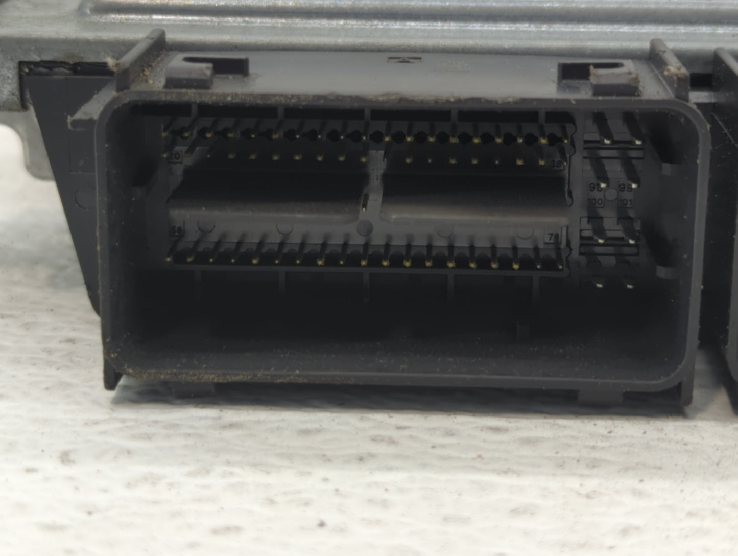 2017-2019 Ford Escape PCM Engine Control Computer ECU ECM PCU OEM P/N:HJ5A-12A650-MA FV6A-12B684-AB Fits Fits 2017 2018 2019