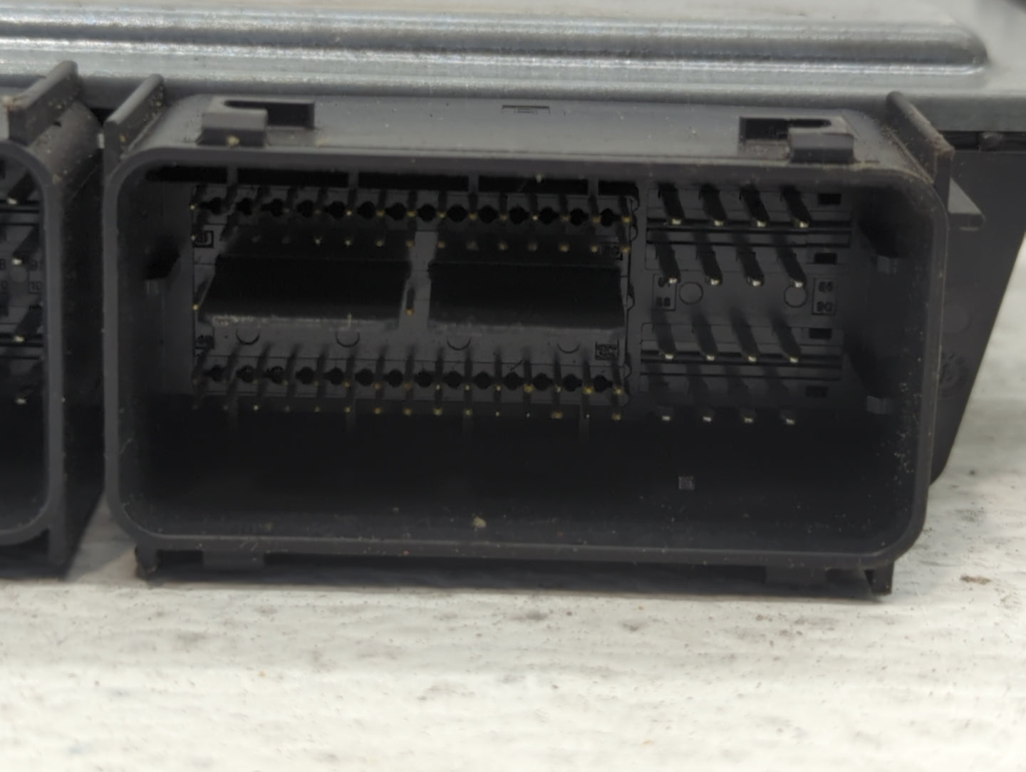 2017-2019 Ford Escape PCM Engine Control Computer ECU ECM PCU OEM P/N:HJ5A-12A650-MA FV6A-12B684-AB Fits Fits 2017 2018 2019