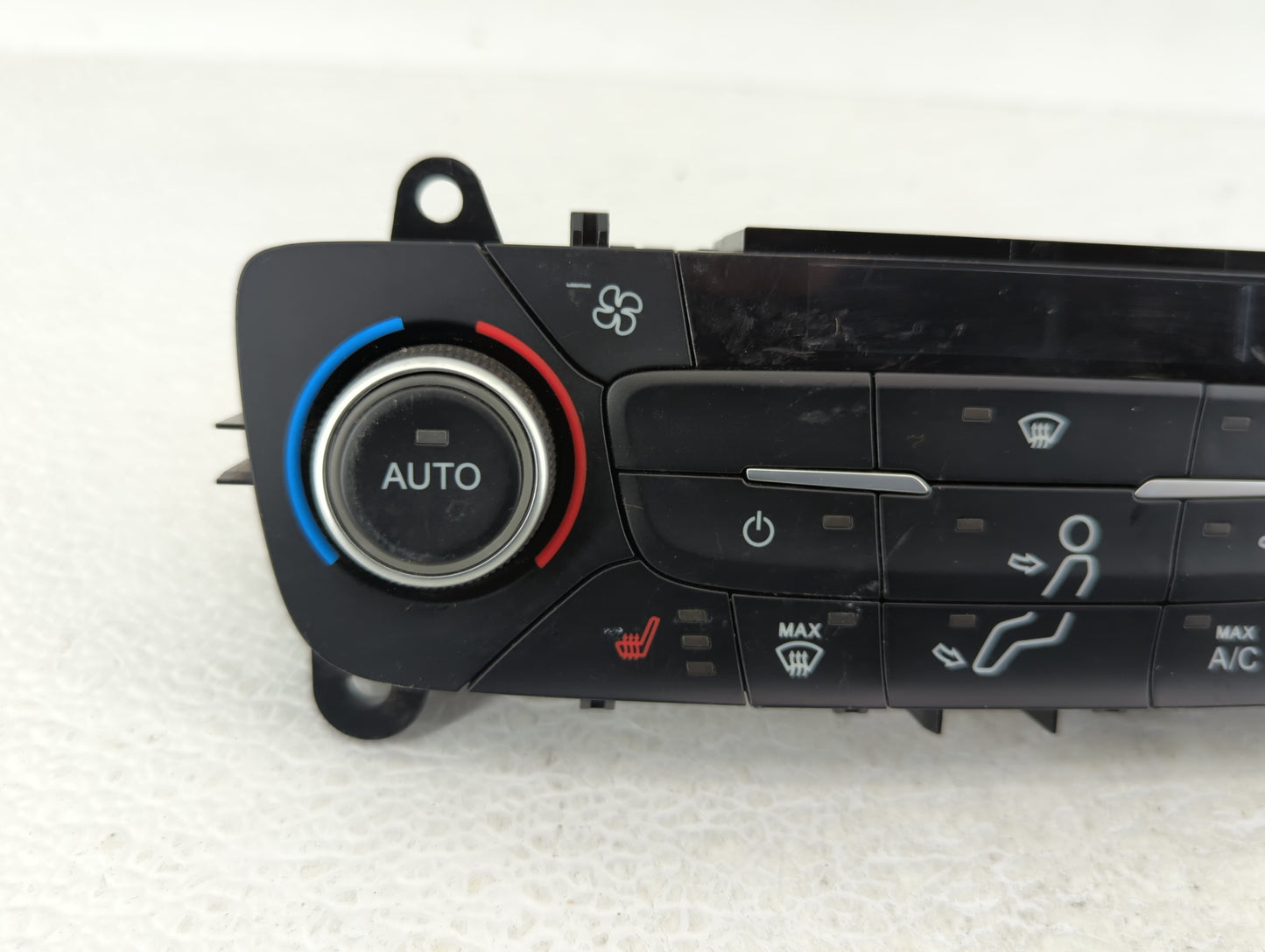 2018-2019 Ford Escape Climate Control Module Temperature AC/Heater Replacement P/N:GJ5T-18C612-CH GJ5T-18C612-CJ Fits OEM Us